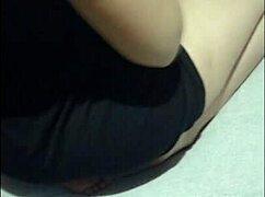 Young virgin wants sex for the first time in quarantine for the virus