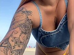 i flashed on the beach and made the guy get hard