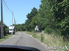 Mariskax Caroline Gets Blindfolded Double Dicked