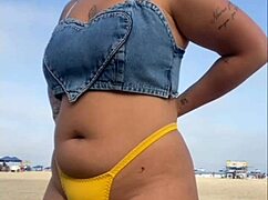 i flashed on the beach and made the guy get hard