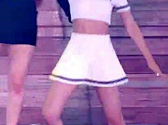 Red Velvet Wendy Powers Up in 180830 Fancam