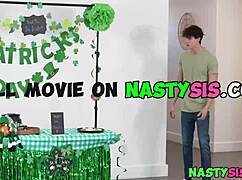 stepsisters kissing booth turns into a fucking booth