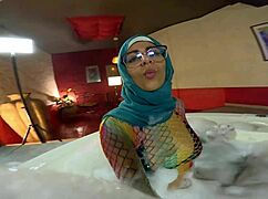 I love pussy to mouth in jacuzzi with mia niqab