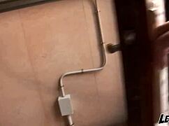 calent�n callejero chupando la gran verga de nacho vidal en la calle