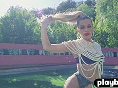 beautiful BLONDE with PERFECT BIG TITS allie nicole EXPOSING sexy BODY