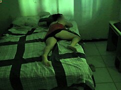 Hey, why’s madrasta sharing a bed with enteado during renovation?