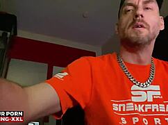 hey, check my massive bulge in prollking xxl, it’s huge!