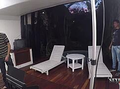 Is Evy Kethlyn sucking big cocks in this shoot?