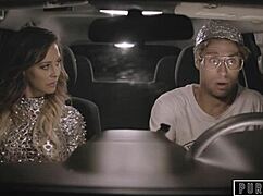 conspiracy theorist meets sexy alien for deepthroat muff diving 😈