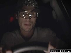 conspiracy theorist meets sexy alien for deepthroat muff diving 😈