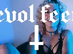 gorgeous marilou feels adored in feet worship and wet pussy masturbation