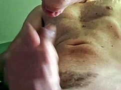 Teresa Jones Mi Fa Un Pompino Seduta Sul Gabinetto