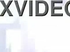 Horny Wife Flashes on Public Beach Boldly