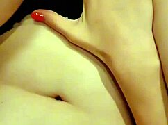 primeira vez da esposa novinha com outro 😍 creampie e tudo