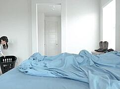 Stepsister, help with this handjob?