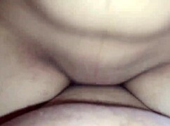 hermanastra pelirroja con tetas hermosas