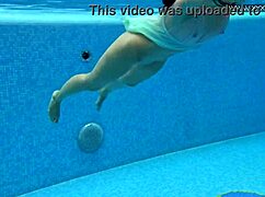 check out the hottest underwater babe lizi vogue swimming 😍