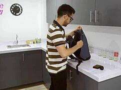 Ladronas Pose as Strippers and Fuck the Homeowner