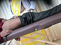 Desi Doctor Sahiya Gives Handjob to Patient