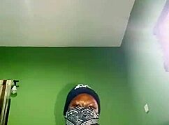 Horny Mature Skinny Amateur Plays with Pussy First Time