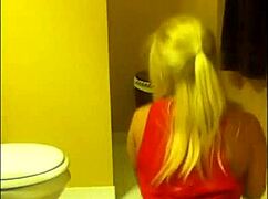 Hot Amateur Big Ass Shaking In Private Webcam
