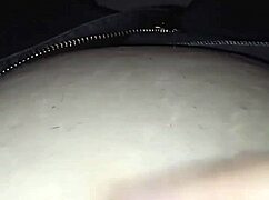 I relax on the toilet, pregnant and mature