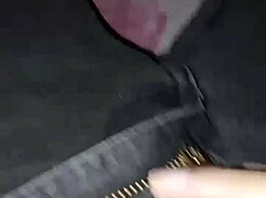 I relax on the toilet, pregnant and mature