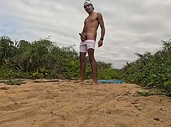 punheta e gozada na praia 😏