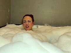 Na hidro com a deliciosa Nicole Romanoff, mostrando tudo! 😍