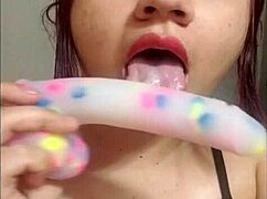 Colombian Girl Teaches Cock Sucking