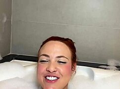 Na hidro com a deliciosa Nicole Romanoff, mostrando tudo! 😍