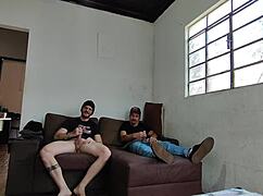 Carlos Urach E Carmona Se Masturbando Juntos