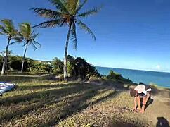 accidentally gave blowjob during paragliding 😱