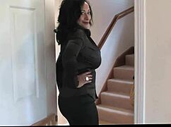 Natural Busty Housewife In Stockings High Heels