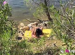 Outdoor Fun: Noa Bangs Her Date Next To The Lake With Blowjobs And Riding.
