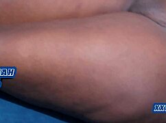 Thick Desperate Mature Milf Demands Huge Cumshot Attention