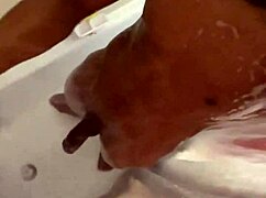 From the shower to the streets, baby, meet me in the sheets!