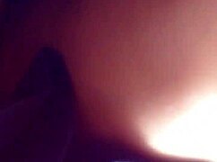 bajo falda en el bus reveals sexy latina secrets