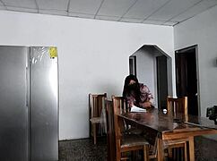 Hot Woman Excited To Spread Legs And Show Ass To Strangers In House!