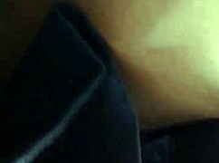 bajo falda en el bus reveals sexy latina secrets
