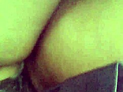 bajo falda en el bus reveals sexy latina secrets