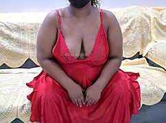 Desi girl flashes huge tits on hidden cam