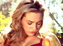 Dahlia Sky Masturbates for Voyeur