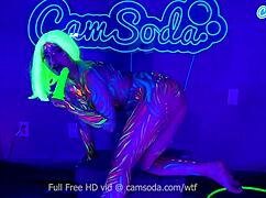 jewelz blu body paint and masturbation show