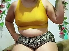 Hey, I caught you jerking off, you small-dicked loser!