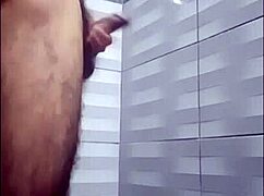 tucacheritocacheron masturbates in shower