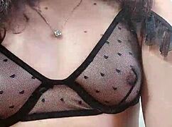 Eu Me Maquiando E Arrumando O Cabelo Com Tesão Quero Um Safado Para Me Comer E Gozar Dentro Do Meu Cu