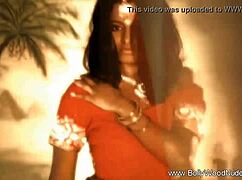 i love stripping nude in the bath as queen of sheeba