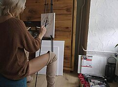 painting a suggestive pussy flower design