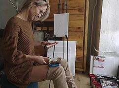 painting a suggestive pussy flower design